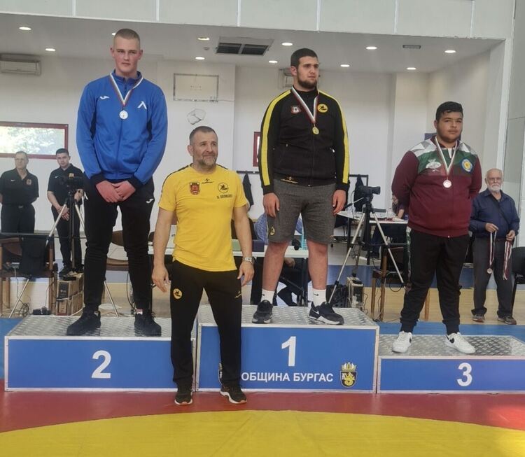 Рамадан Ахмед с бронзов медал на шампионата по борба за кадети