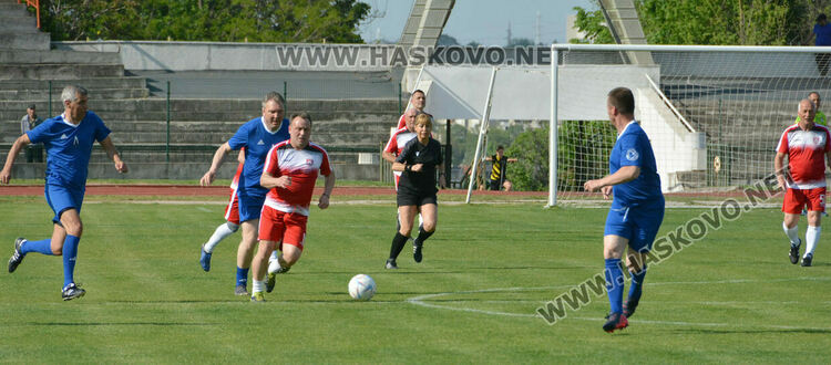 Легенди на „Хасково“ и на „Левски“ играха приятелски мач на Ямача