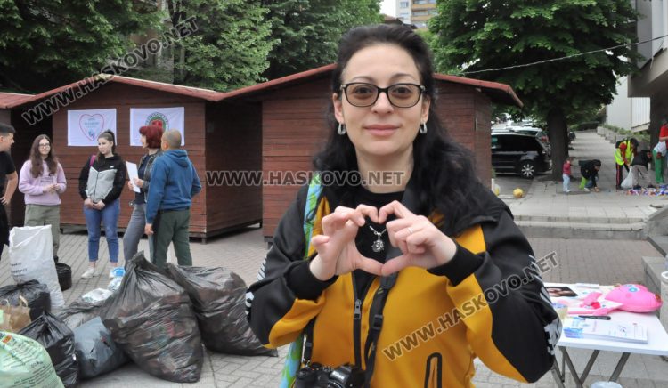 Таня Челебиева