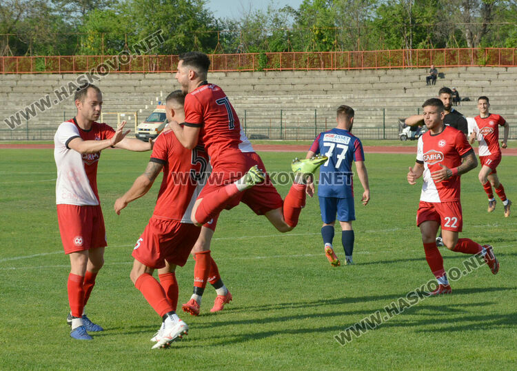 „Саяна Хасково“ победи „Асеновец“, „Димитровград“ със загуба