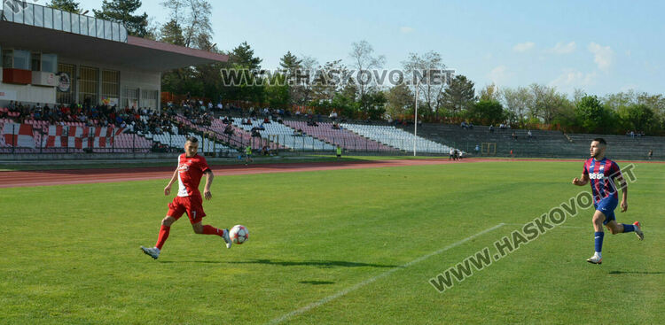 „Саяна Хасково“ победи „Асеновец“, „Димитровград“ със загуба