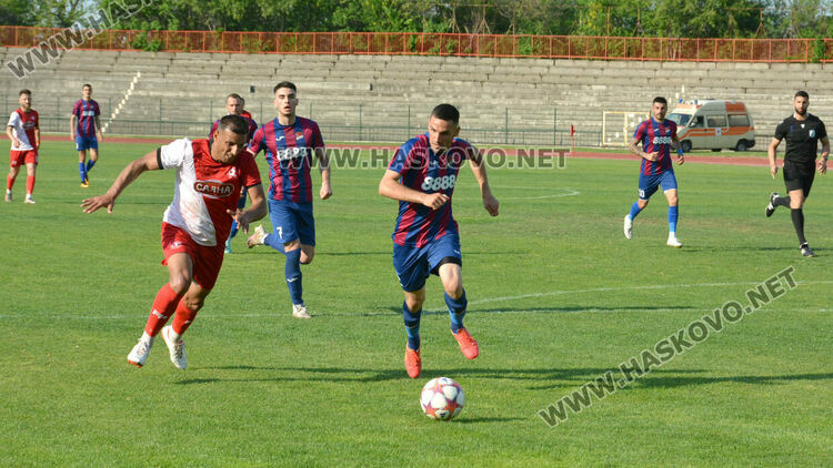 „Саяна Хасково“ победи „Асеновец“, „Димитровград“ със загуба