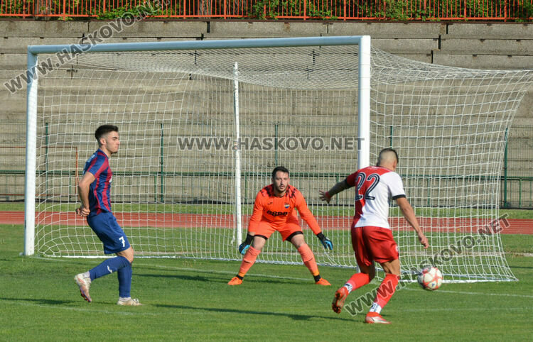 „Саяна Хасково“ победи „Асеновец“, „Димитровград“ със загуба