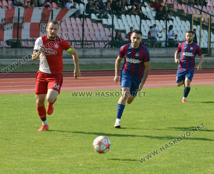 „Саяна Хасково“ победи „Асеновец“, „Димитровград“ със загуба