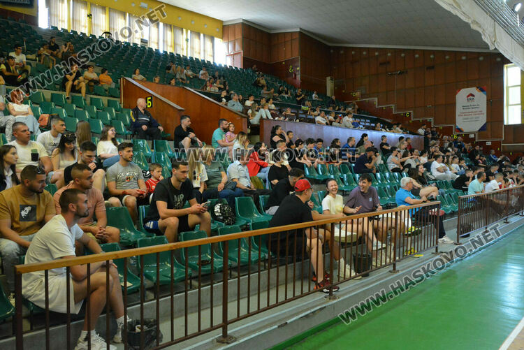 Рутинна победа за „Хасково“ над „Пловдив Мамбас“