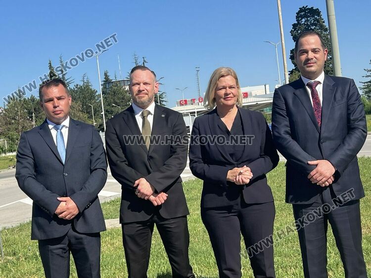  България е готова за пълноправен член на Шенген още от миналата година, смята вътрешният министър на Германия