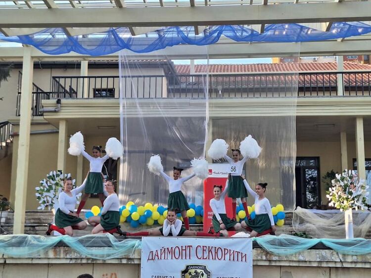 В истинска феерия на изкуството се превърна традиционният вече, трети конкурс за таланти на община Радомир -„Пролетно пробуждане“