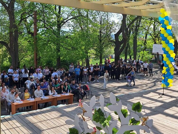 В истинска феерия на изкуството се превърна традиционният вече, трети конкурс за таланти на община Радомир -„Пролетно пробуждане“