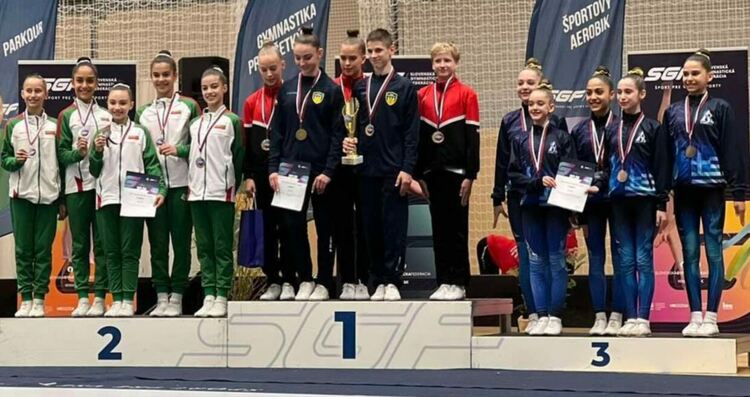3 златни и 1 сребърен медал за състезателките на „Мега спорт“ от международен турнир в Словакия