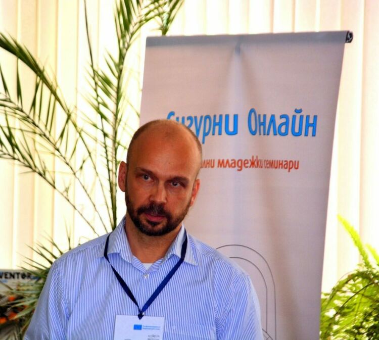 Тийнейджъри се запознаха с онлайн опасностите