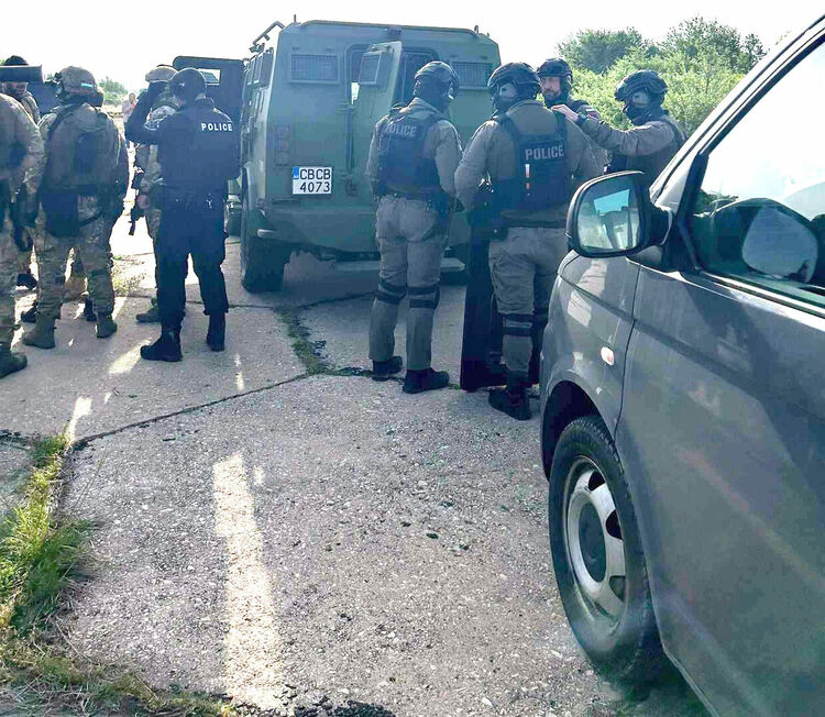 Хасковски полицаи проведоха антитерористично учение