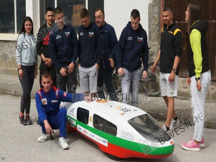 С шестата си изобретена кола чепеларски гимназисти се стремят към 700 км. на международно състезание