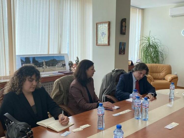 Кметът на Перник Станислав Владимиров се срещна с търговско-икономическия съветник на Испания