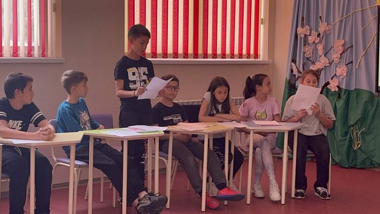 Сесил Николова е победител в състезание по бързо четене на английски език