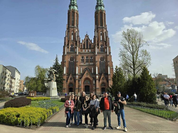 Учители от ПГТАТ „Н. Й. Вапцаров“ на обучение по „Еразъм+" в Полша