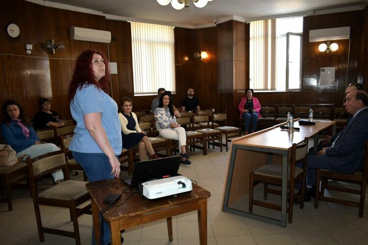 Отчетоха резултатите по проекта за фотоволтаичните централи