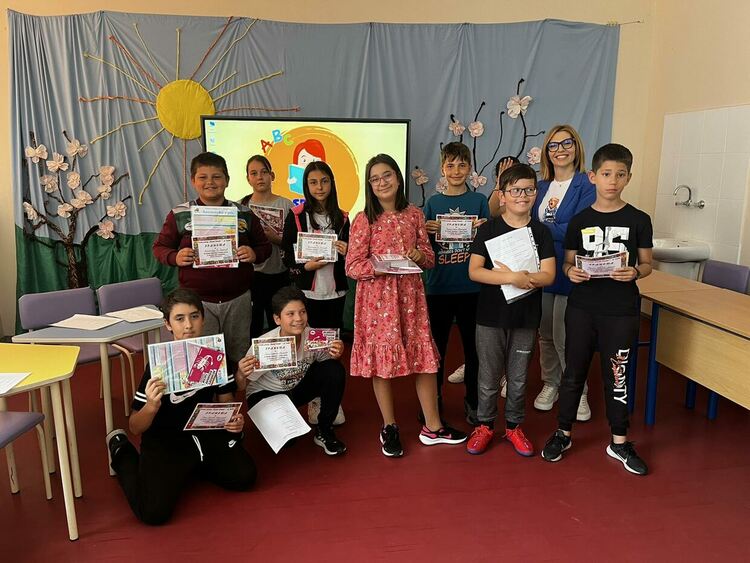 Сесил Николова е победител в състезание по бързо четене на английски език