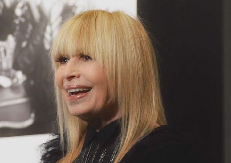 Лили Иванова иска общински имот в Морската градина на Бургас