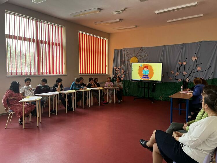 Сесил Николова е победител в състезание по бързо четене на английски език