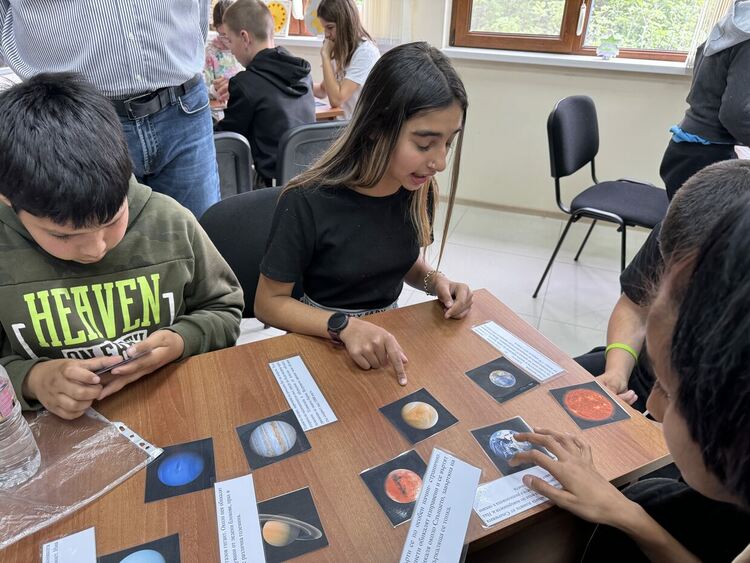 40 деца премериха знания в състезание по астрономия в Димитровград
