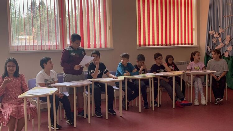 Сесил Николова е победител в състезание по бързо четене на английски език