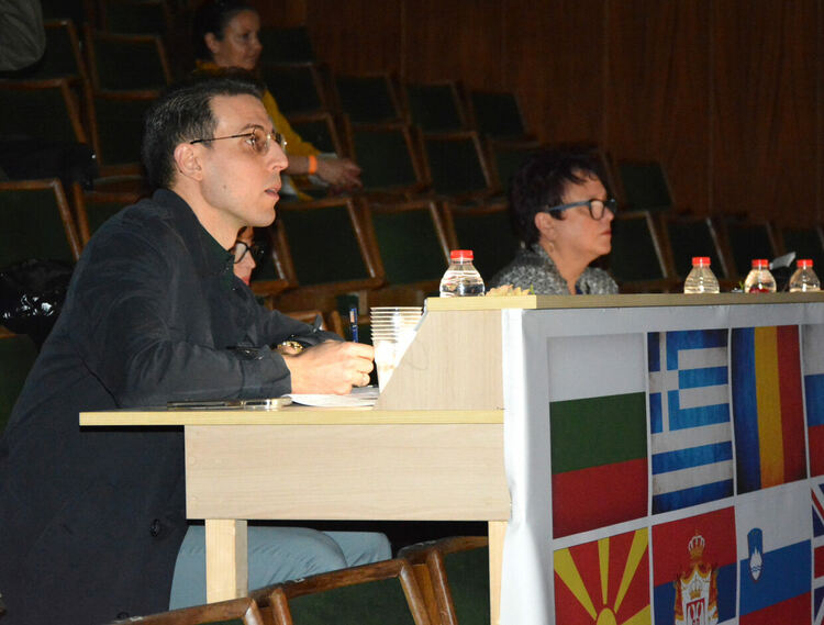 Откриха Международния танцов фестивал „Вълшебен свят“ в Хасково