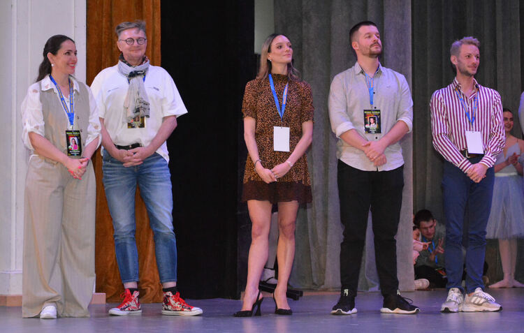 Откриха Международния танцов фестивал „Вълшебен свят“ в Хасково