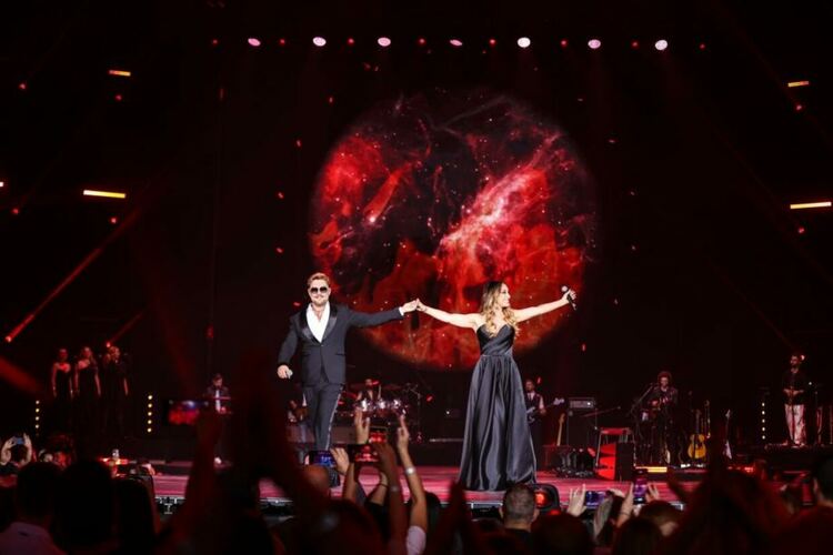 Миро направи впечатляващ концерт в „Арена София“ и започва отначало с „Турне 2024“