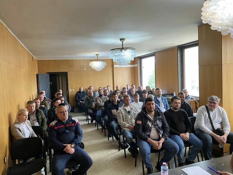 снимки :Общински съвет на ДПС Хасково