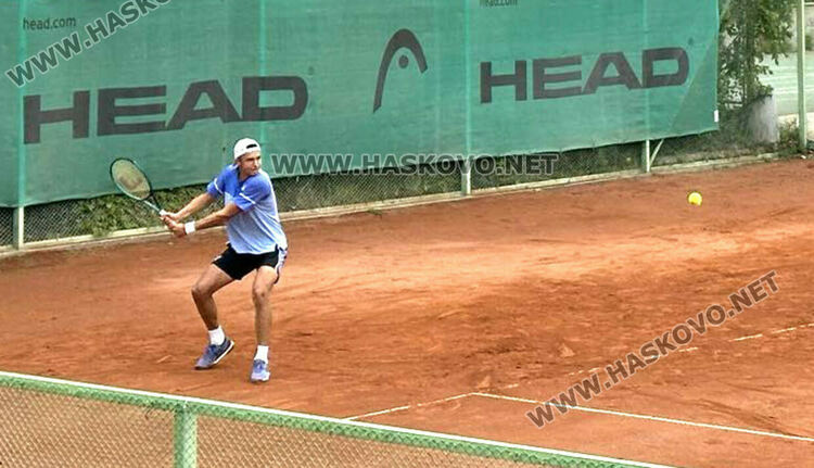 Българин и полякиня триумфираха на тенис турнира J 200 в Хасково