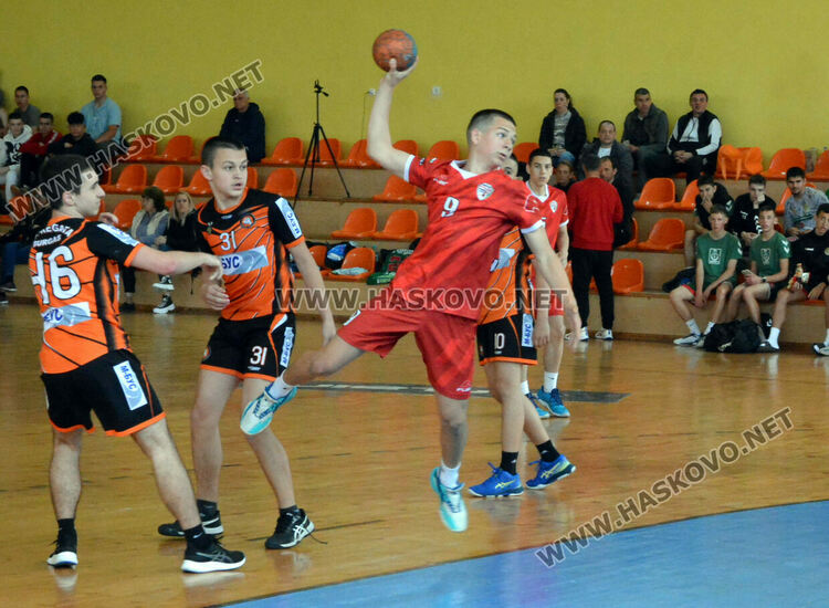 “Асти ‘91“ ще играе квалификации за финалите при 16-годишните