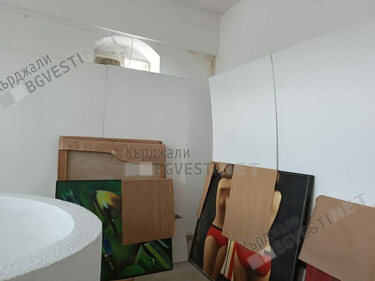 Заради безхаберие Художествената галерия в Кърджали е за основен ремонт