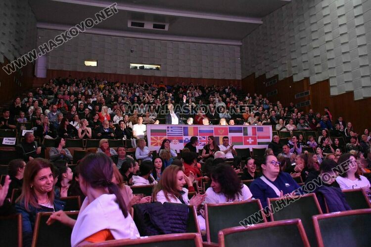 Варненският балет „Sense“ с голямата наградата „Гран при“ от фестивала „Вълшебен свят“