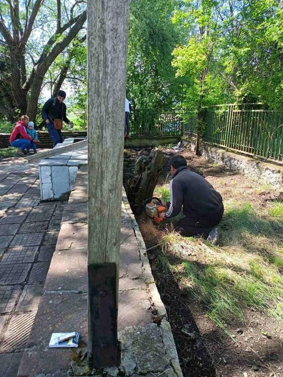 Доброволци и кметове от много населени места обединиха усилия, за да направят община Радомир по-чиста