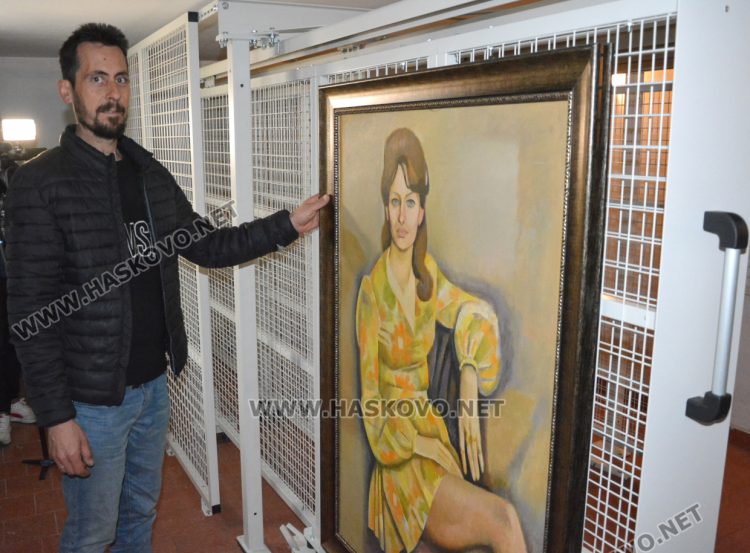 В галерия „Шаренков“ подредиха изложба с непоказвани картини от фонда си