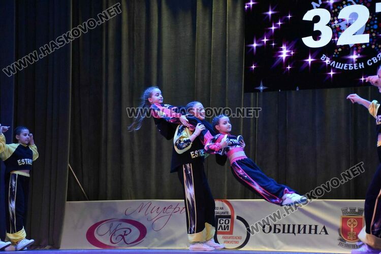 Варненският балет „Sense“ с голямата наградата „Гран при“ от фестивала „Вълшебен свят“