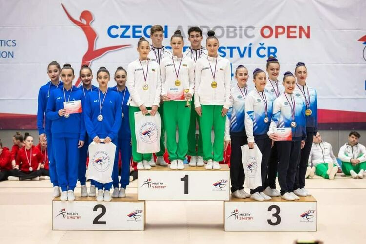 5 медала за състезателите на „Мега спорт“ от международен турнир в Прага