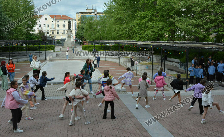 Варненският балет „Sense“ с голямата наградата „Гран при“ от фестивала „Вълшебен свят“