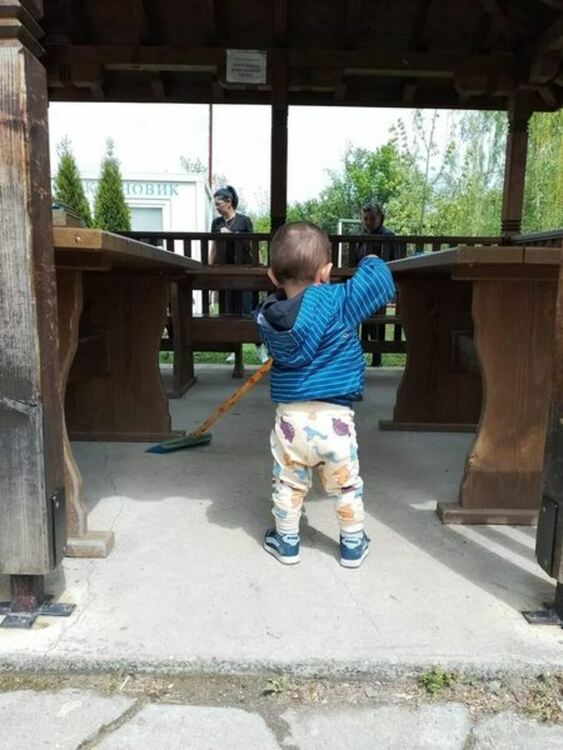 Доброволци и кметове от много населени места обединиха усилия, за да направят община Радомир по-чиста