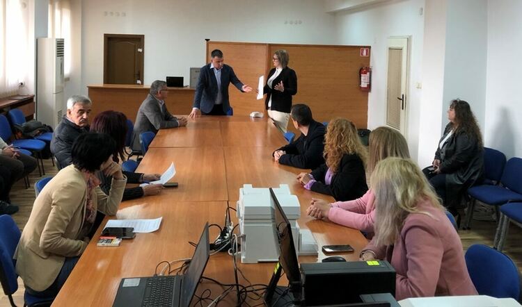 Районната избирателна комисия - Смолян встъпи в правомощията си