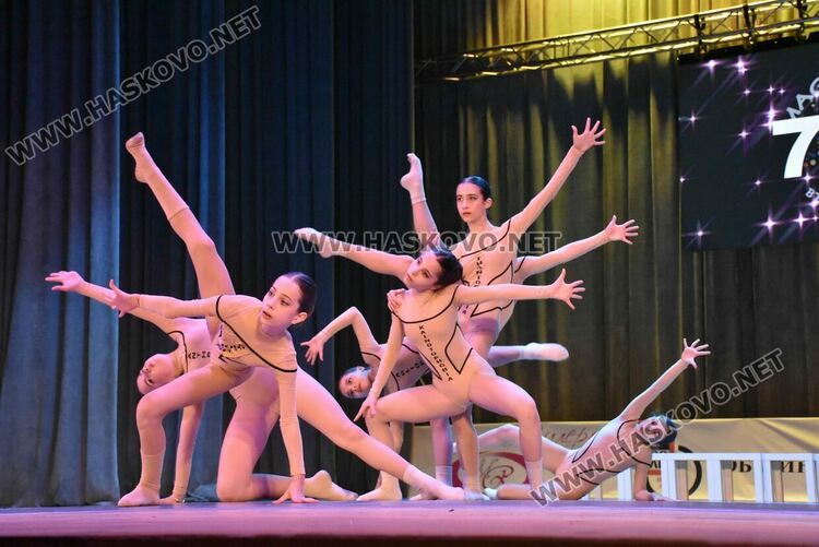 Варненският балет „Sense“ с голямата наградата „Гран при“ от фестивала „Вълшебен свят“