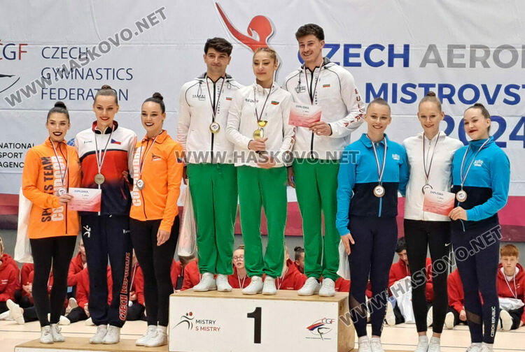 Състезателите на „Виолена“ завоюваха златни медали на състезание в Чехия