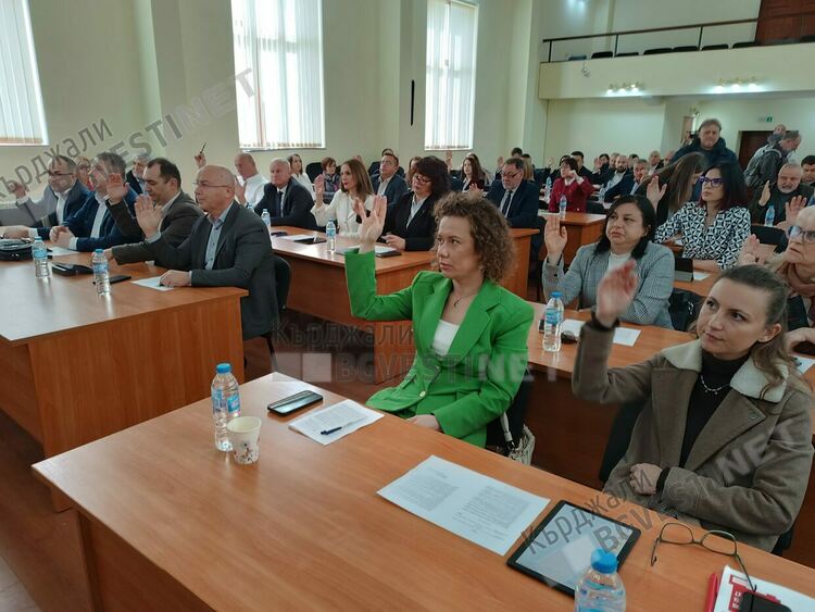   Финансовото оздравяване на Община Кърджали-основна тема на предстоящата сесия на местния парламент