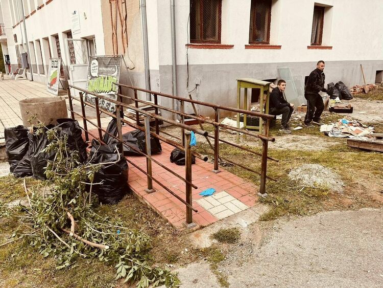 Доброволци и кметове от много населени места обединиха усилия, за да направят община Радомир по-чиста