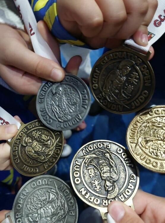 Куп медали за димитровградските джудисти на меджународен турнир