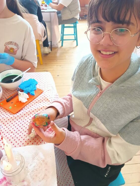 Работилница за писани яйца заработи в дебърското училище