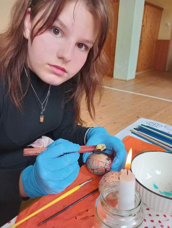 Работилница за писани яйца заработи в дебърското училище