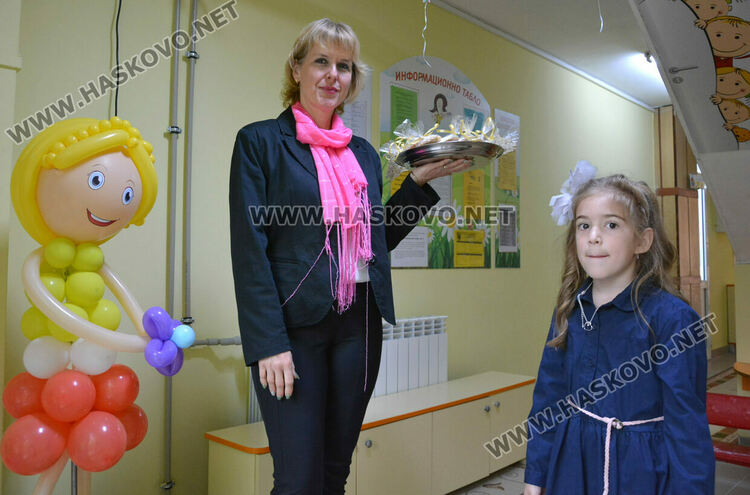 Тържествено откриха обновената детска градина „8 март“ в Хасково