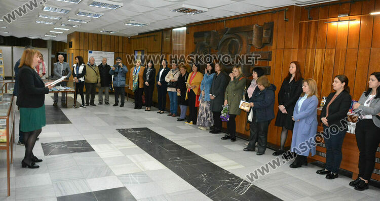 Представиха изложба за 145 г. от рождението на Александър Паскалев и справочник