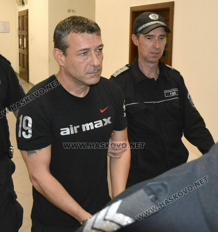 Токата поиска да излезе от ареста заради заболяване и невинност за 27 кг марихуана